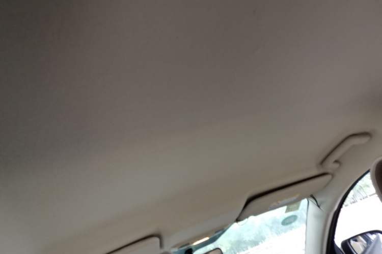 Used Ford Escort 2015 1.5L Automatic Comfort Edition Headliner