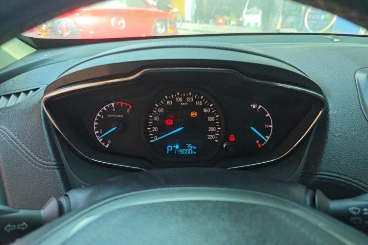 Used Ford Escort 2015 1.5L Automatic Fashion Model Instrument Cluster