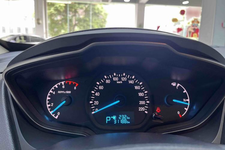 Used Ford Escort 2015 1.5L Automatic Comfort Edition Instrument Cluster