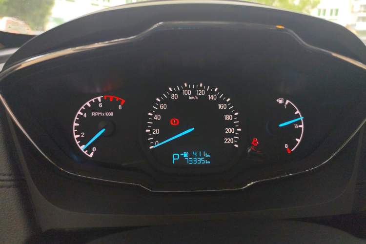 Used Ford Escort 2015 1.5L Automatic Fashion Model Instrument Cluster