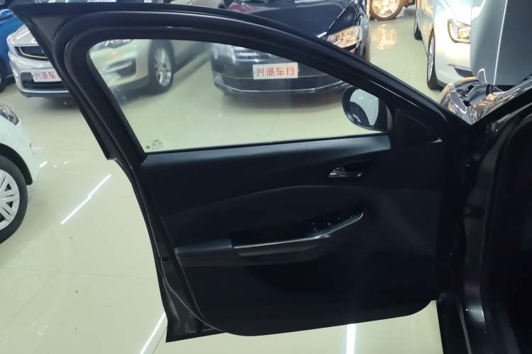Used Ford Escort 2015 1.5L Automatic Fashion Model Left Front Door Interior