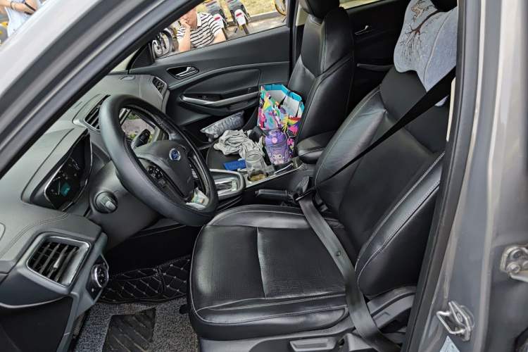 Used Ford Escort 2015 1.5L Automatic Fashion Model Left Front Seat