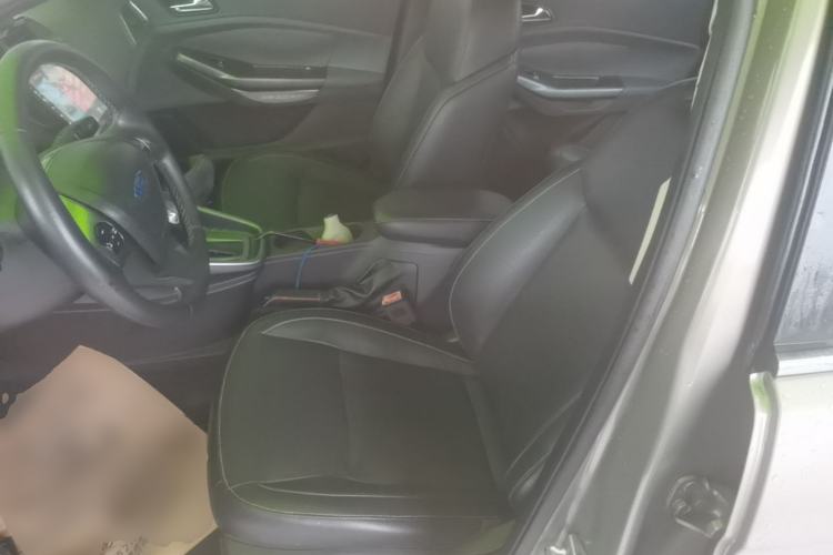 Used Ford Escort 2015 1.5L Automatic Fashion Model Left Front Seat