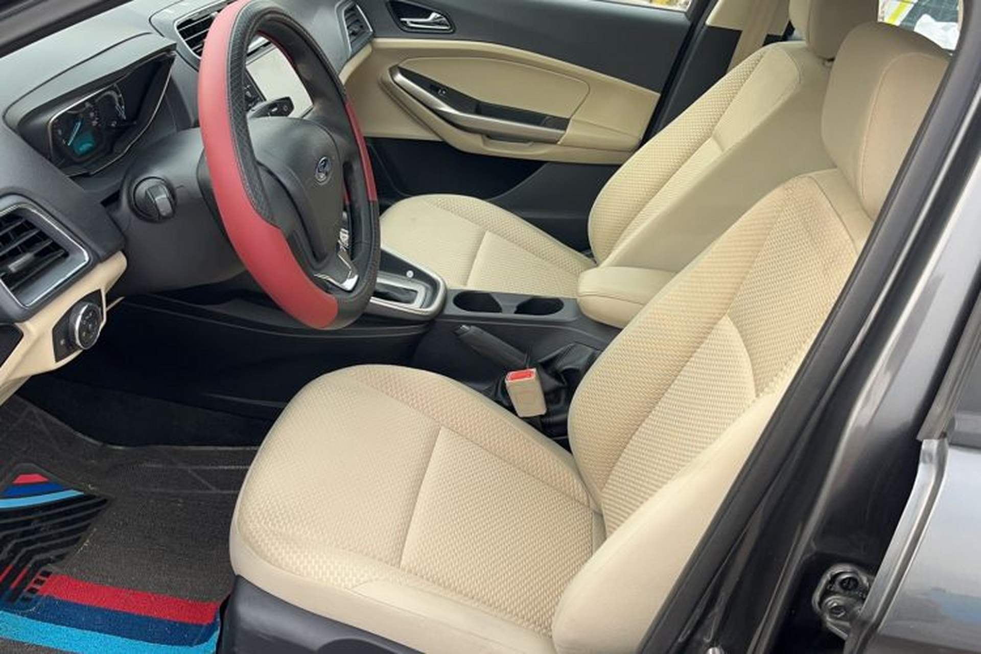 Used Ford Escort 2015 1.5L Automatic Comfort Edition Left Front Seat