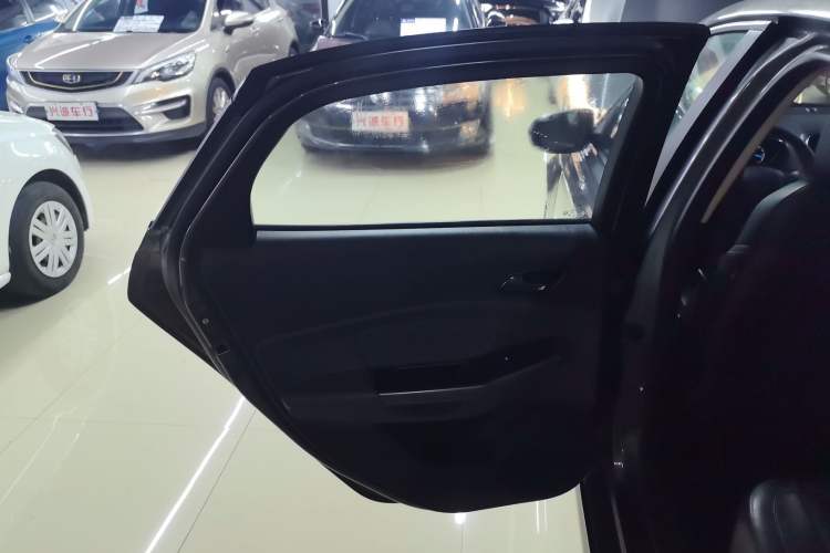 Used Ford Escort 2015 1.5L Automatic Fashion Model Left Rear Door Interior