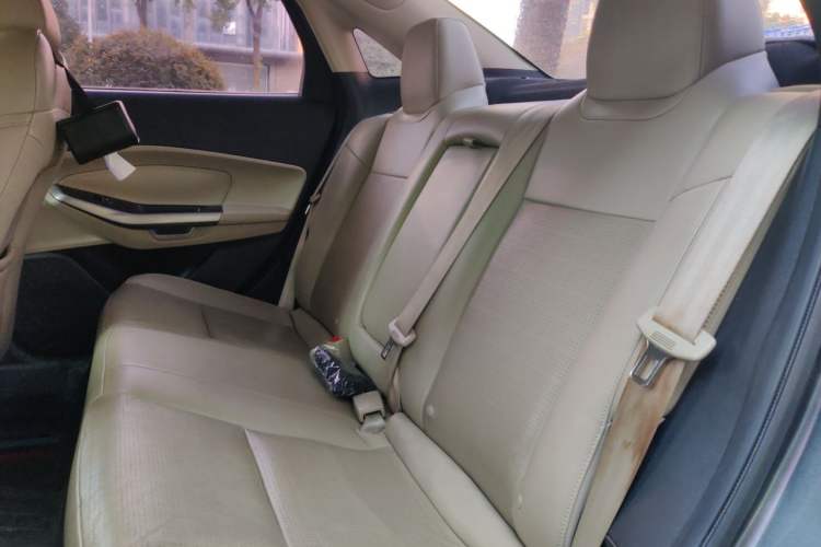Used Ford Escort 2015 1.5L Automatic Fashion Model Left Rear Seat