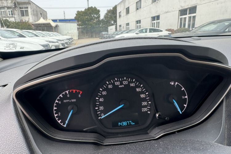 Used Ford Escort 2015 1.5L Automatic Comfort Edition Odometer Close Up