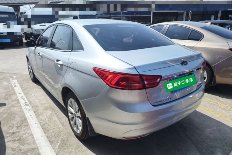 Used Ford Escort 2015 1.5L Automatic Fashion Model Rear Left 45 Deg