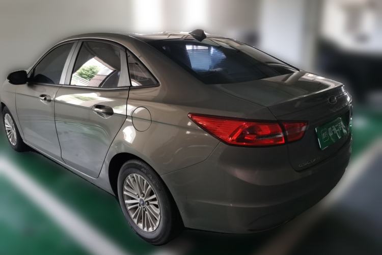 Used Ford Escort 2015 1.5L Automatic Fashion Model Rear Left 45 Deg