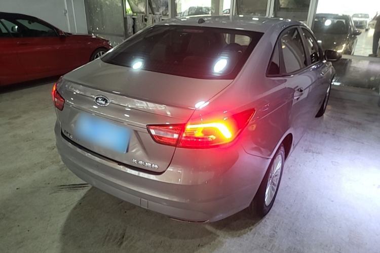 Used Ford Escort 2015 1.5L Automatic Comfort Edition Rear Right 45 Deg