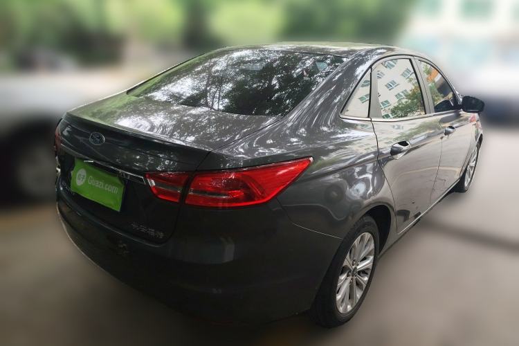 Used Ford Escort 2015 1.5L Automatic Fashion Model Rear Right 45 Deg