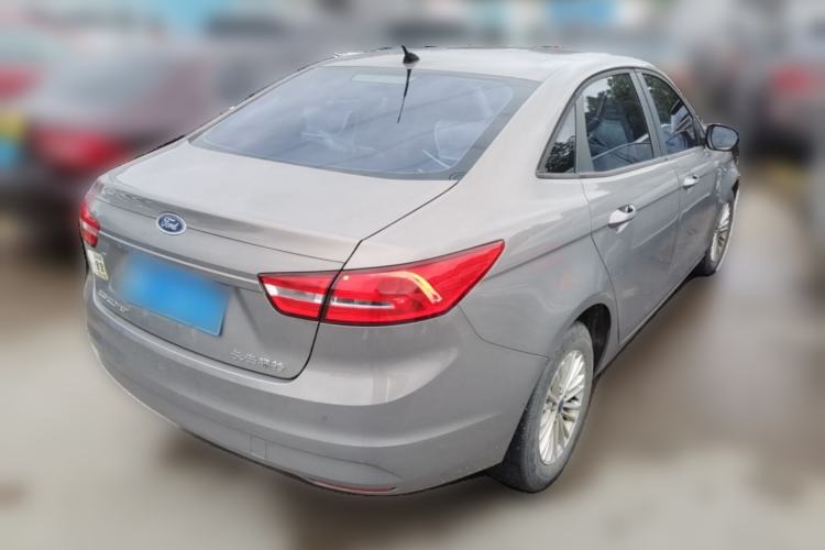 Used Ford Escort 2015 1.5L Automatic Comfort Edition Rear Right 45 Deg