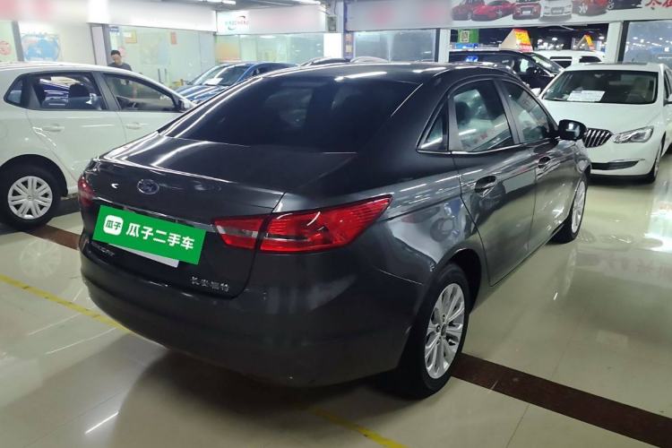 Used Ford Escort 2015 1.5L Automatic Fashion Model Rear Right 45 Deg