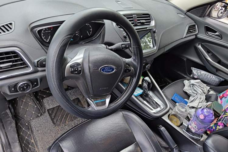 Used Ford Escort 2015 1.5L Automatic Fashion Model Steering Wheel