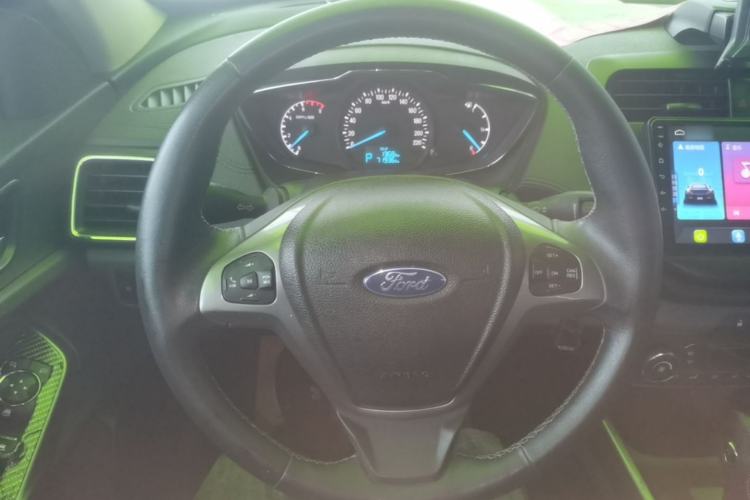 Used Ford Escort 2015 1.5L Automatic Fashion Model Steering Wheel