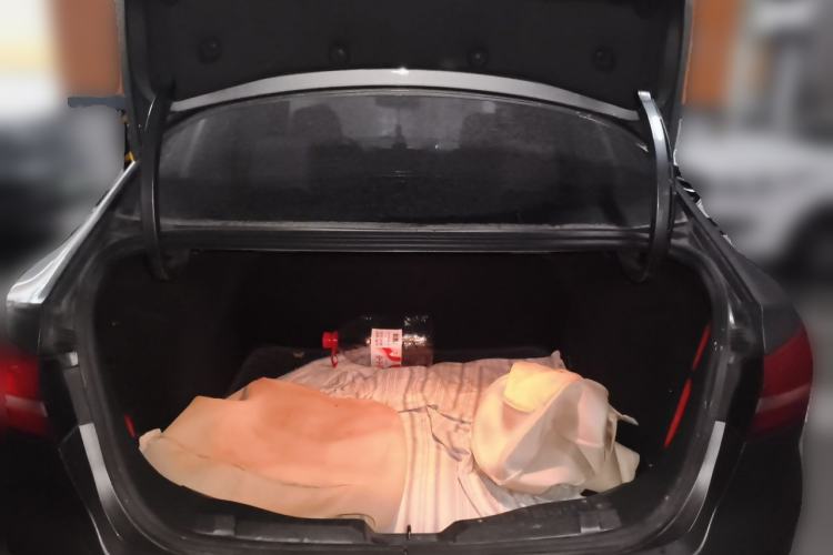 Used Ford Escort 2015 1.5L Automatic Fashion Model Trunk