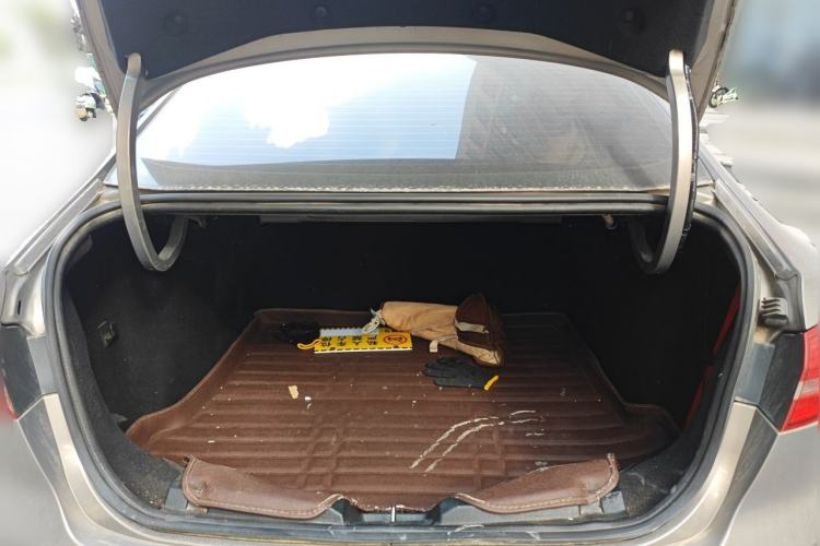 Used Ford Escort 2015 1.5L Automatic Fashion Model Trunk