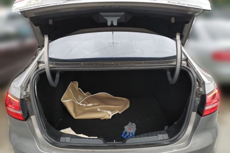 Used Ford Escort 2015 1.5L Automatic Comfort Edition Trunk