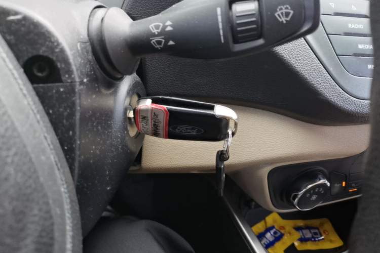 Used Ford Escort 2015 1.5L Automatic Comfort Edition Vehicle Key