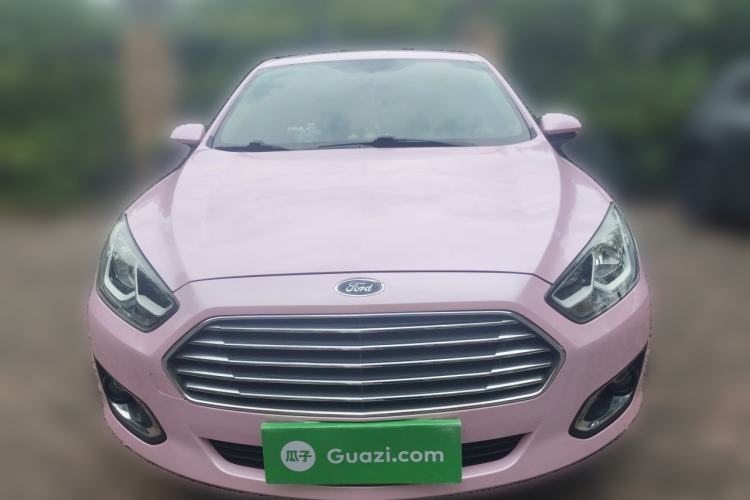 Used Ford Escort 2015 1.5L Automatic Fashion Model Front