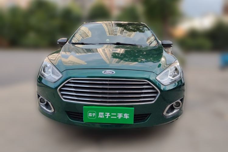 Used Ford Escort 2015 1.5L Automatic Comfort Edition Front