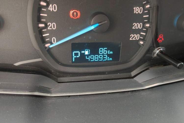 Used Ford Escort 2015 1.5L Automatic Comfort Edition Odometer Close Up