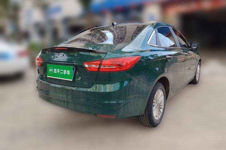 Used Ford Escort 2015 1.5L Automatic Comfort Edition Rear Right 45 Deg