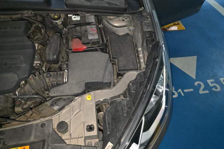 Used Ford Escort 2015 1.5L Automatic Comfort Edition Engine Bay Left