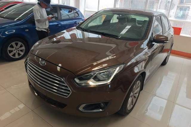 Used Ford Escort 2015 1.5L Automatic Fashion Model