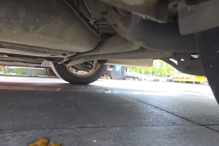Used Ford Escort 2015 1.5L Manual Fashion Edition Chassis Front Left