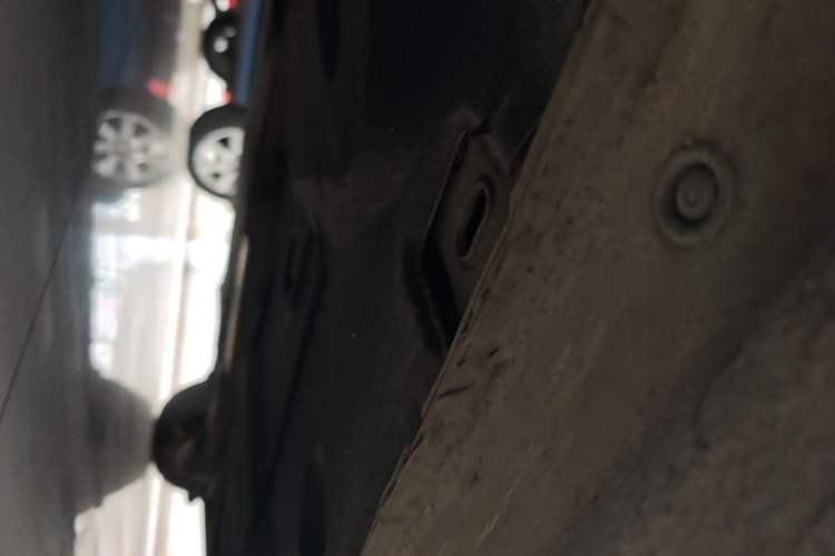 Used Ford Escort 2015 1.5L Automatic Fashion Model Chassis Front Left