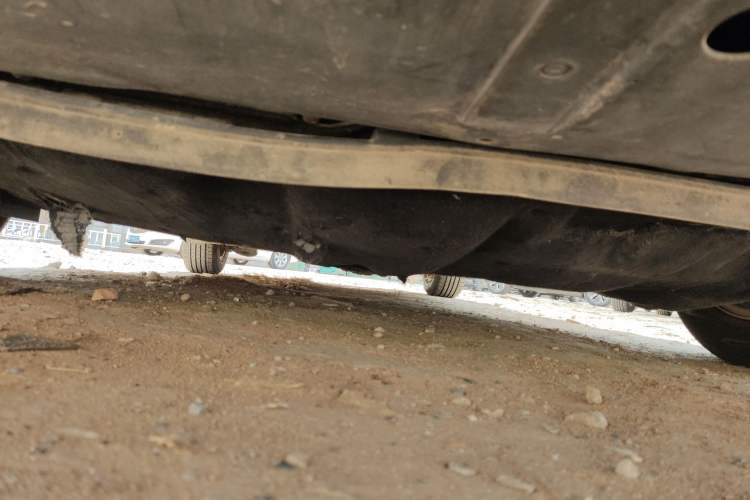 Used Ford Escort 2015 1.5L Manual Comfort Model Chassis Front