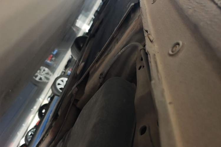 Used Ford Escort 2015 1.5L Automatic Fashion Model Chassis Rear Left