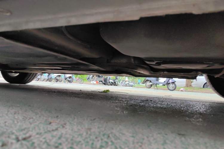 Used Ford Escort 2015 1.5L Automatic Fashion Model Chassis Rear Left