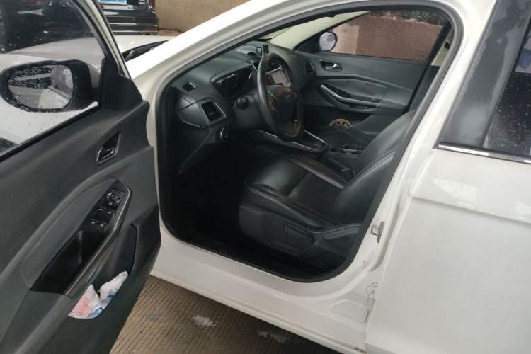 Used Ford Escort 2015 1.5L Automatic Fashion Model Driver Seat