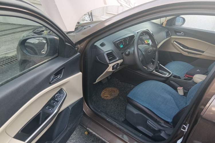 Used Ford Escort 2015 1.5L Automatic Comfort Edition Driver Seat