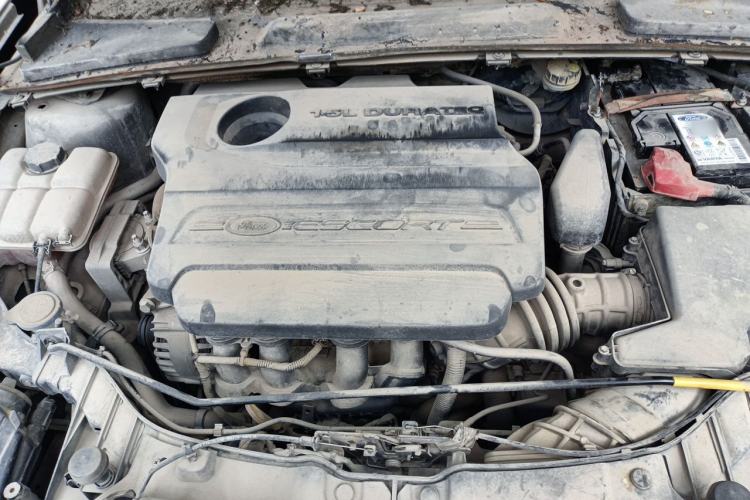 Used Ford Escort 2015 1.5L Automatic Fashion Model Engine Bay