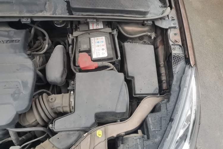Used Ford Escort 2015 1.5L Automatic Comfort Edition Engine Bay Left