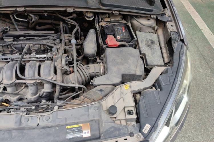 Used Ford Escort 2015 1.5L Automatic Fashion Model Engine Bay Left