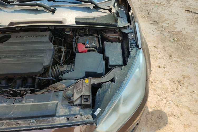 Used Ford Escort 2015 1.5L Manual Comfort Model Engine Bay Left