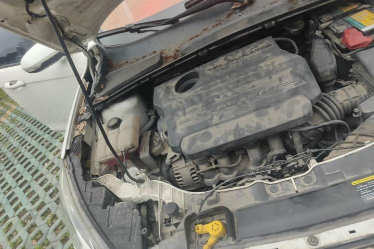 Used Ford Escort 2015 1.5L Automatic Comfort Edition Engine Bay Right