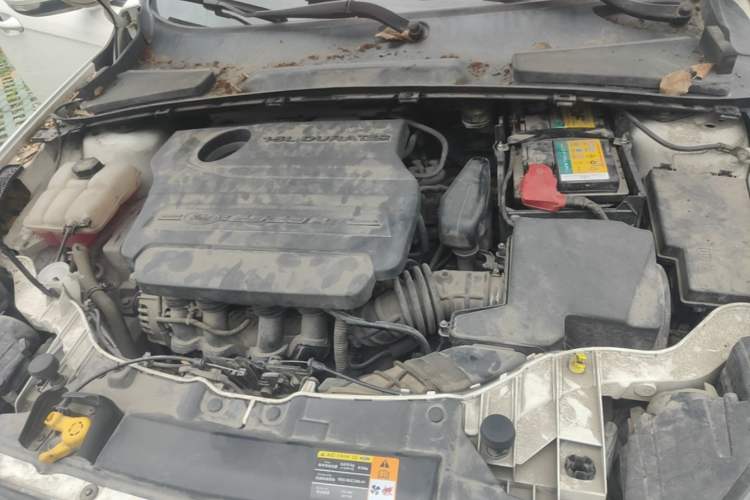 Used Ford Escort 2015 1.5L Automatic Comfort Edition Engine Bay