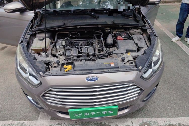 Used Ford Escort 2015 1.5L Automatic Fashion Model Engine Bay