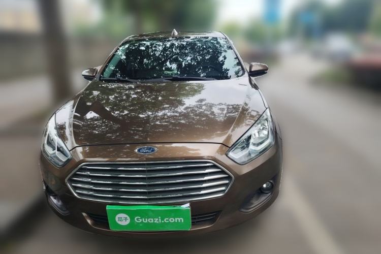Used Ford Escort 2015 1.5L Automatic Comfort Edition Front