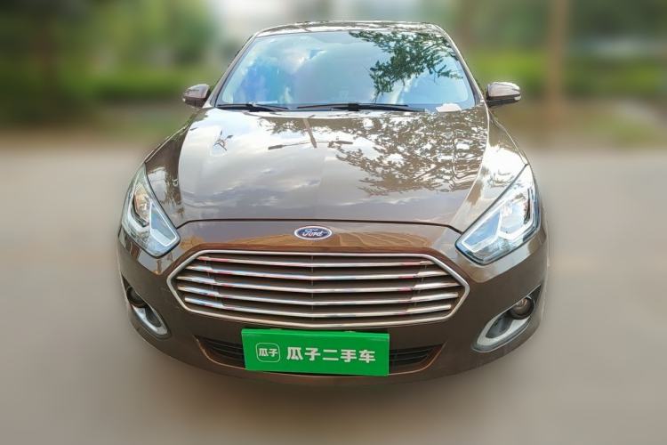 Used Ford Escort 2015 1.5L Automatic Fashion Model Front