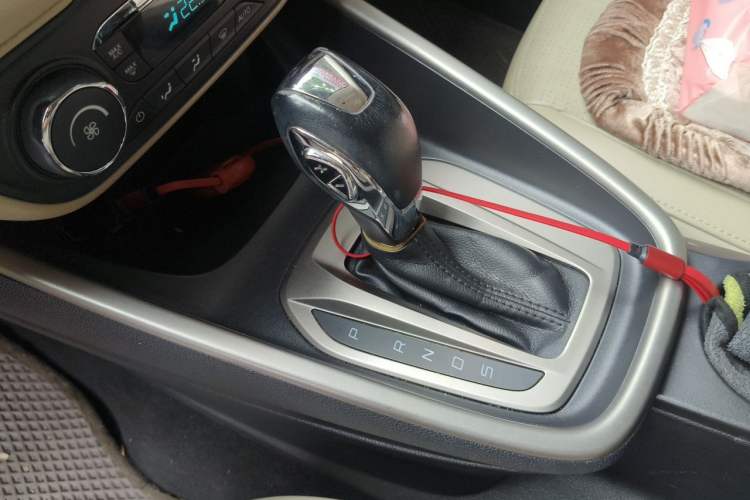 Used Ford Escort 2015 1.5L Automatic Fashion Model Gear Lever