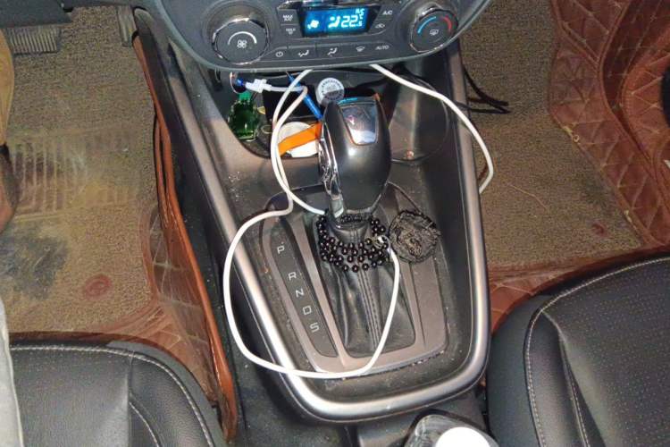 Used Ford Escort 2015 1.5L Automatic Fashion Model Gear Lever