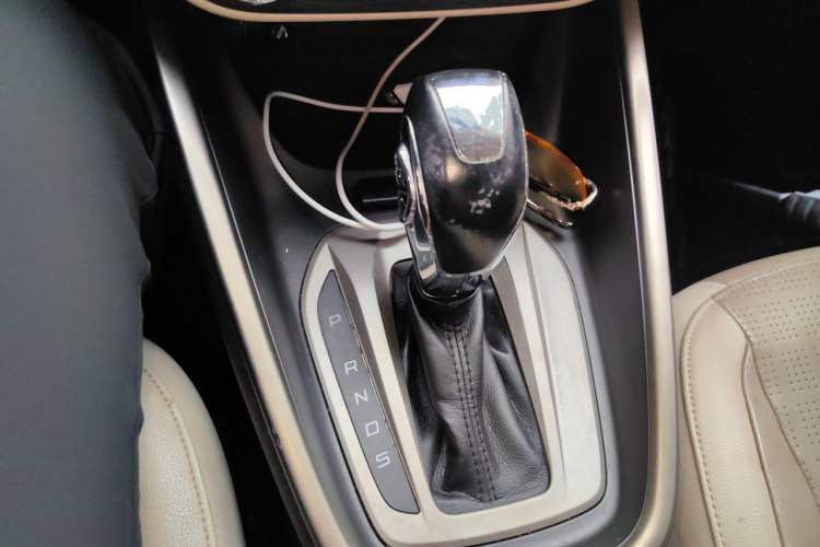 Used Ford Escort 2015 1.5L Automatic Fashion Model Gear Lever