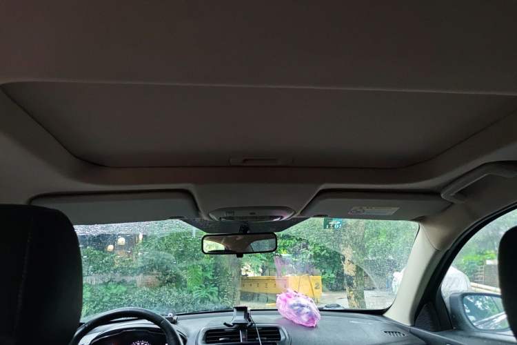 Used Ford Escort 2015 1.5L Automatic Fashion Model Headliner
