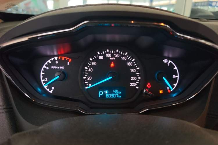 Used Ford Escort 2015 1.5L Automatic Fashion Model Instrument Cluster